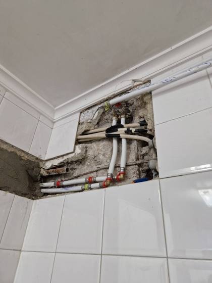 Trabalho de canalizacao e desentupimento realizado pela So Esgotos, foto 5