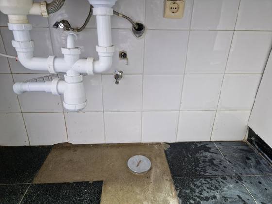 Trabalho de canalizacao e desentupimento realizado pela So Esgotos, foto 11