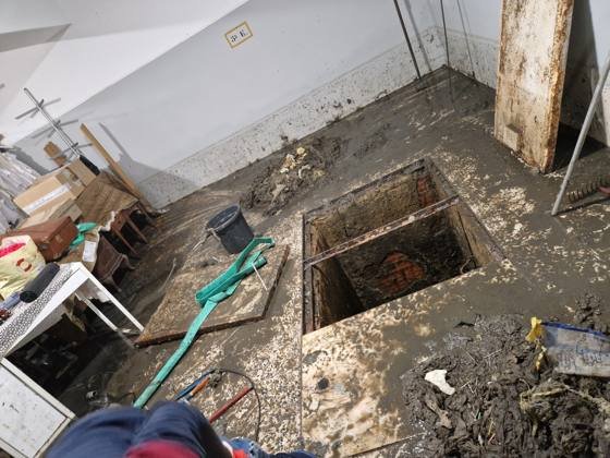 Trabalho de canalizacao e desentupimento realizado pela So Esgotos, foto 19
