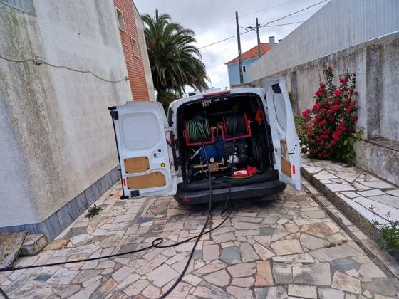 Trabalho de canalizacao e desentupimento realizado pela So Esgotos, foto 32
