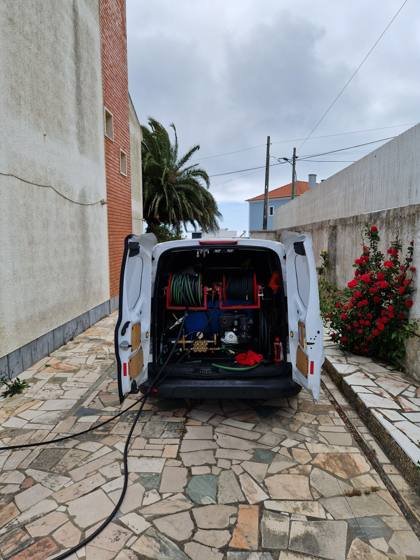 Trabalho de canalizacao e desentupimento realizado pela So Esgotos, foto 33