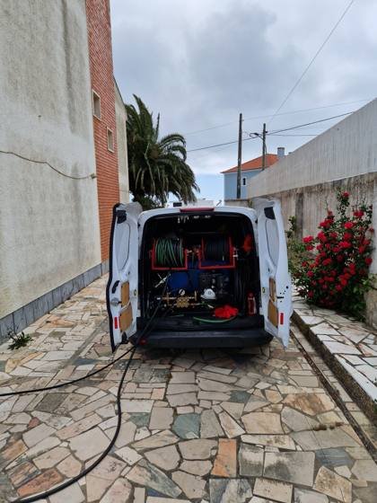 Trabalho de canalizacao e desentupimento realizado pela So Esgotos, foto 34