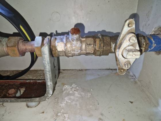 Trabalho de canalizacao e desentupimento realizado pela So Esgotos, foto 42