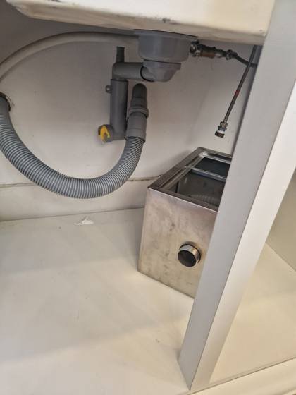 Trabalho de canalizacao e desentupimento realizado pela So Esgotos, foto 81
