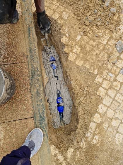 Trabalho de canalizacao e desentupimento realizado pela So Esgotos, foto 87