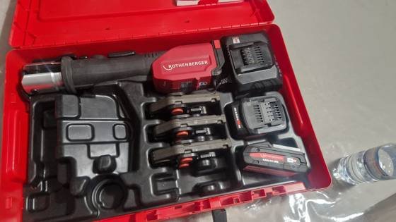 Trabalho de canalizacao e desentupimento realizado pela So Esgotos, foto 105