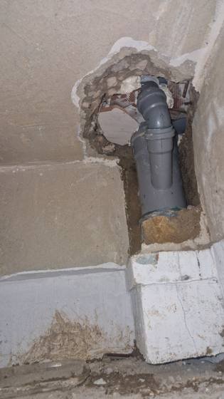 Trabalho de canalizacao e desentupimento realizado pela So Esgotos, foto 110