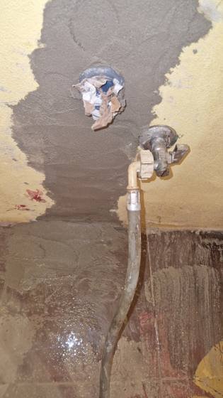 Trabalho de canalizacao e desentupimento realizado pela So Esgotos, foto 116