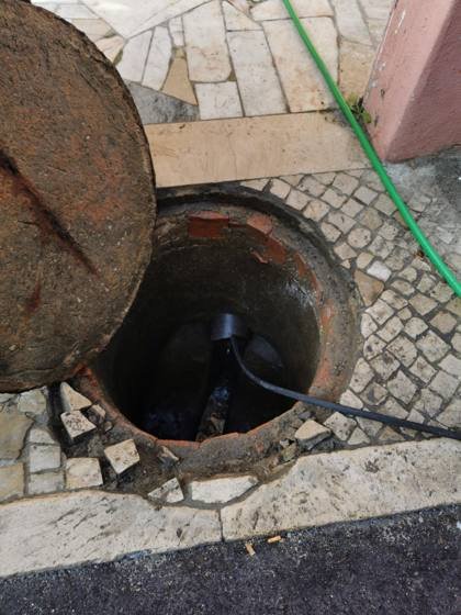 Trabalho de canalizacao e desentupimento realizado pela So Esgotos, foto 157