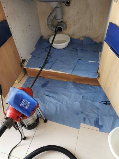Trabalho de canalizacao e desentupimento realizado pela So Esgotos, foto 165